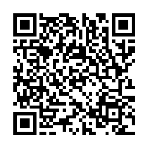 可是赵衷后面的苟盛和方伟二人跑得比自己蛮多了二维码生成