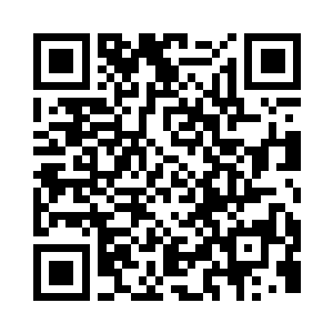 可是这个年轻人却是靠着斧头帮上位的二维码生成