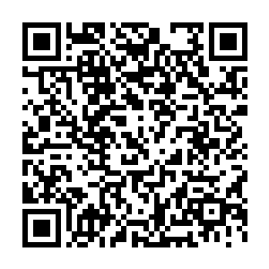 可是这样的话……她刚才为什么又要说她已经不再是自己的师父了二维码生成