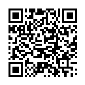 可正当夭华准备再与黑衣人动手的时候二维码生成