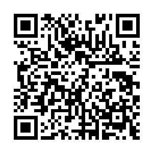 可见已用了很久……从胎痕的深度和车子发出的声音判断二维码生成