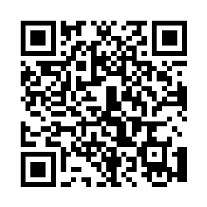 可谓是群狼环伺的……全部都盯着秦方这一块二维码生成