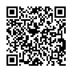 可那组合的黑色巨大的箭好似有眼睛一样直追着唐玥不放二维码生成