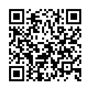 右手持着匕首向叶秋的拳头上插了过来二维码生成
