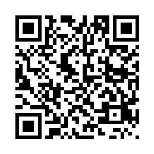 右手掌澎湃的能量汹涌的迸射而出二维码生成