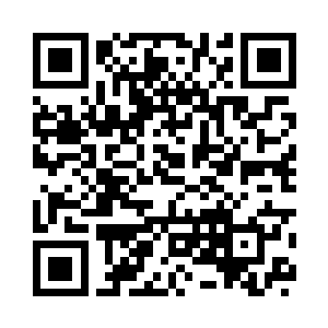 右手无巧不巧的放在了棺材盖上面二维码生成