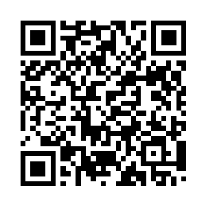 叶妩瞟了一眼叶果挑出的那件衣服二维码生成