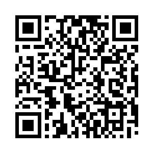 叶尊在森林中左移右拐来到一篇茂密的丛林中二维码生成