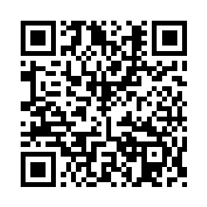 叶星一拳轰在其中一个黑暗人影的脑袋上二维码生成