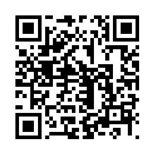 叶璃好奇的看着来来往往衣着光鲜的旅客们二维码生成