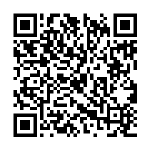 叶璃有些无奈的看着墨修尧笑得有些危险的俊言道二维码生成