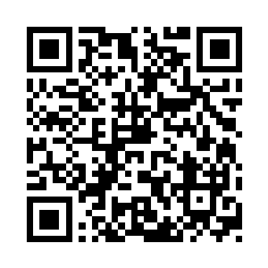 司徒浩南瞥一眼黑得伸手不见五指的深渊二维码生成