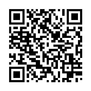 司笑语趴在写字桌上做作业的时候二维码生成