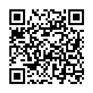 各种木板用品夹着落叶散落了一地二维码生成