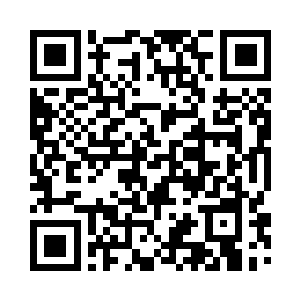 同时也在观察着白玉广场上所有的人二维码生成