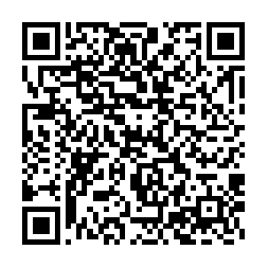 同时也开始通过一些特殊的渠道去联系远在冰城和天空之城的暗线二维码生成