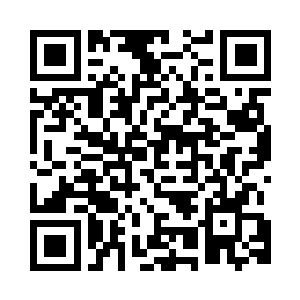 同时另外一只手则捏着对方的手腕二维码生成