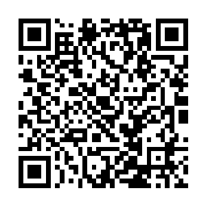 同时脑海中却反而怪异地响起一阵阵马蹄拨动的声响二维码生成