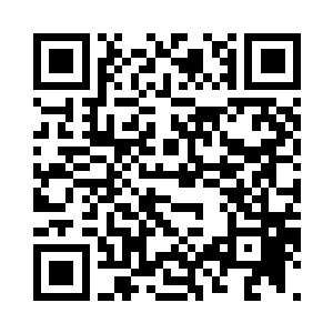 同时许紫烟的腿上也爆出了一片鲜血二维码生成