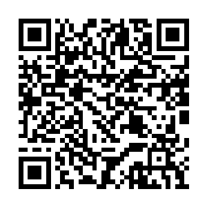 同时还会向四面八方喷射出无数锐利的金属碎片二维码生成