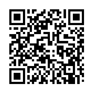 同时那两半身体断口处已涌动出大片的血浆二维码生成