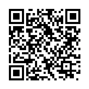 同时都高兴的探头去看老夫人扔在桌子上的牌二维码生成