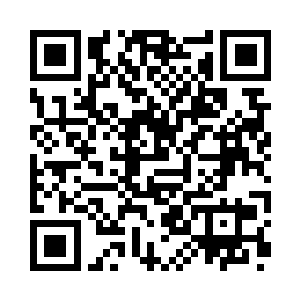 同时露出了亲眼目睹猎物上钩的微笑……二维码生成