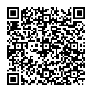 同样在许紫烟等人离开苍澜宗之后就闭关的宋万重和千杯醉经过了两年多的闭关也出关了二维码生成