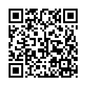 同样有巨大的金色卷轴悬浮在天空之中二维码生成