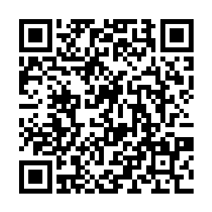 后来就指着其中的一页对服务员说这一页上的都要了二维码生成