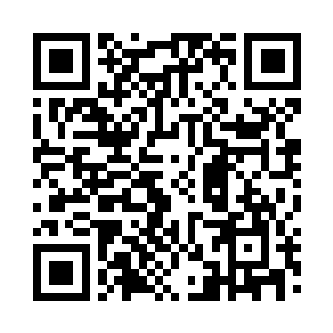 后来才扶植起一干人来征服华西的地下世界二维码生成