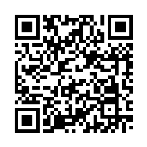 吐完出來又跟赵纯良干了两杯洋酒二维码生成