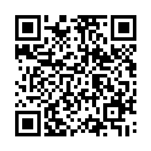 向那境域世界中央的轩辕杰提剑冲杀而去二维码生成