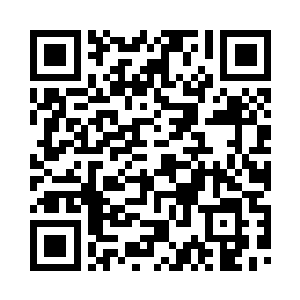 吕先生坐在我的破床上打了个哈欠二维码生成