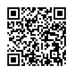 君傲盛和王奕心走进会场中的一间休息室中二维码生成