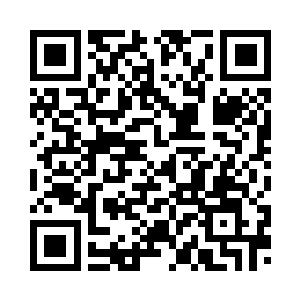 君墨皇一个不慎被染儿压在了身下二维码生成