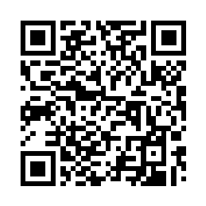 君无妄牵着苏小爱的手唠叨梳妆台前二维码生成