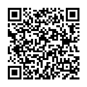 否则以她现在这种身体状况做出这动作也非常难二维码生成