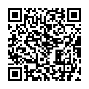 否则何至于现在看着皇姑母这样斥责如霜自己却全无办法二维码生成
