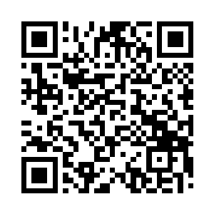 吧唧吧唧三两下就把碧罗果给吃进了肚子二维码生成