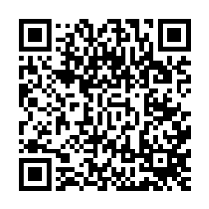 听到林母话里面将自己和林烽的班主任老师徐敏静并列了起来二维码生成