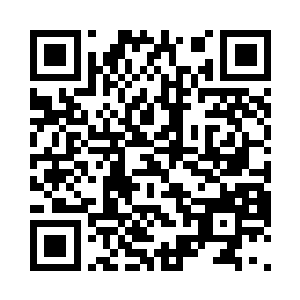 听到蒋甦那么自然地说出费芷柔的名字二维码生成