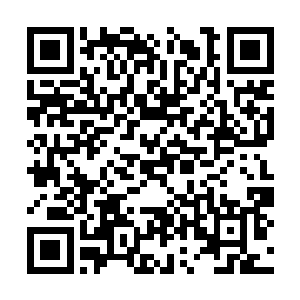 吴士春强忍住要上去给朱永贵一个大耳光子的冲动二维码生成