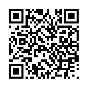 吴媚终究是被安排坐在了赵纯良的身边二维码生成