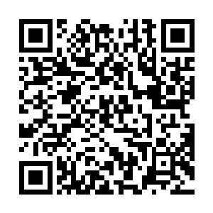 吴岩微微朝四周打量了片刻对于正怒目瞪牛皓并做理会二维码生成