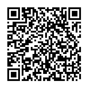 吴虎臣这幅无视和不屑的表情更是激的高妍心里的火气噌噌噌的往上直冒二维码生成