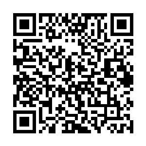 告知了金不凡说他住的房间的房门出了点儿意外状况二维码生成