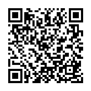 周东旭完全不知道许紫烟刚才已经用神识探查过二维码生成