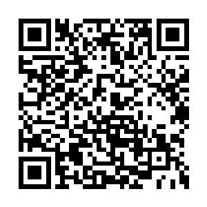 周东旭根本就不会对许紫烟的平静有任何不舒服二维码生成