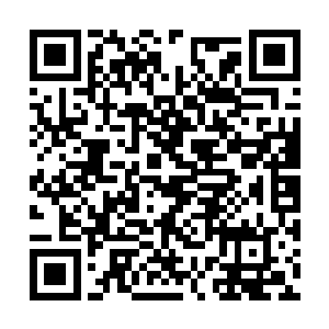 周仁安那个老家伙买了凌晨去新疆乌鲁木齐的机票二维码生成